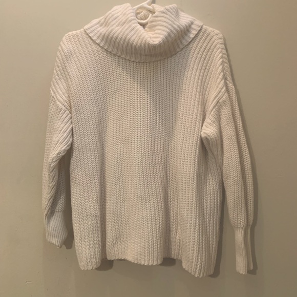 American Apparel Turtleneck - Picture 1 of 2